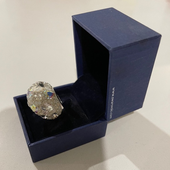 Swarovski Cinderella Chic Ring Sz 55/US 7 - Picture 2 of 8